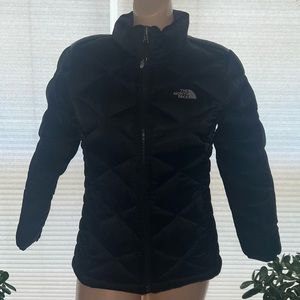North Face Youth 14/16 Large Puffer Coat